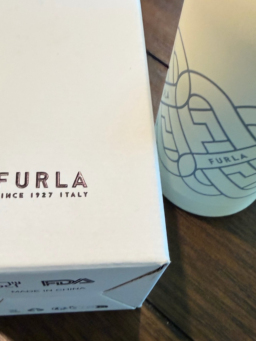 Furla NIB Stainless Steel Insulated Flask off-white w/Geometric Arch Logo - Picture 3 of 8